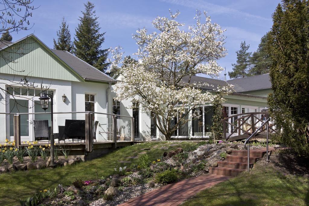 Seehotel Ecktannen Waren (Mueritz) Exterior foto