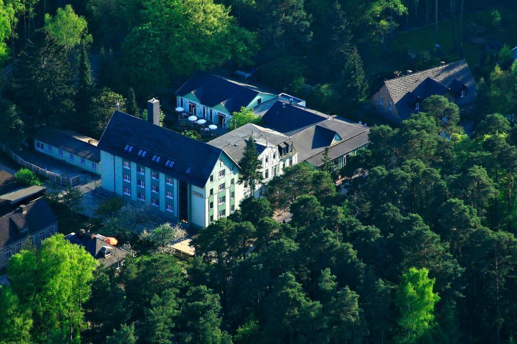 Seehotel Ecktannen Waren (Mueritz) Exterior foto